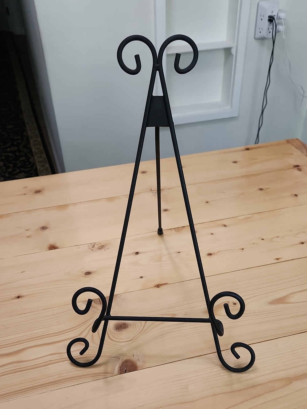 Black Metal Easel Stand Tabletop Cookbook Art Photo Display 15"